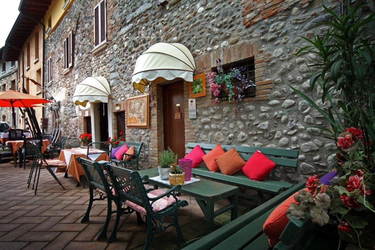 Al Borgo Antico Affittacamere Bedizzole Exteriér fotografie